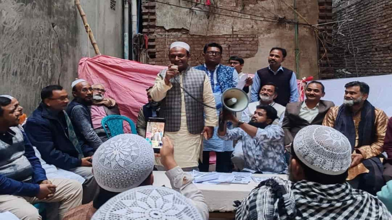 প্রতিশ্রুতির ফুলঝুড়িতে স্বতন্ত্র হোসিয়ারী মালিক ঐক্য ফোরাম প্যানেলের প্রার্থীরা