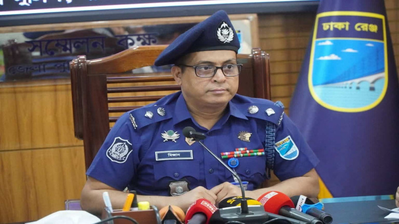 নারায়ণগঞ্জবাসীকে ঈদুল আজহার শুভেচ্ছা জানালেন পুলিশ সুপার